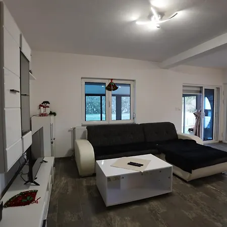 Mali Vuk * Banja Luka